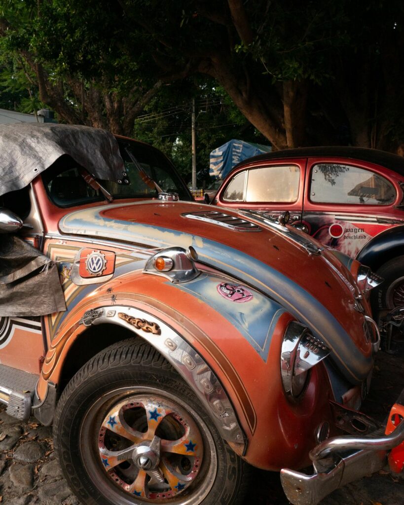 A Texas Beetle proudly presents its rear, air cooled engine, a staple of the Beetle's design. Mirja Vogel